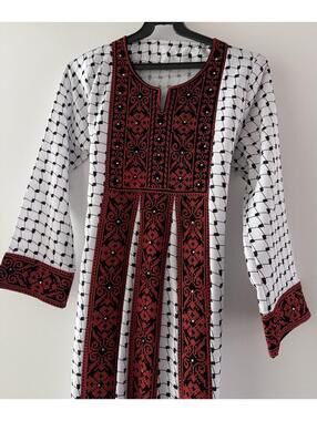 Girls Kuffiyeh thob